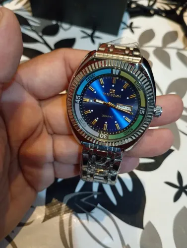 Relógio novo pulseira de aço inox 