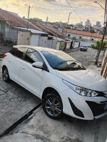 Toyota Yaris XL Plus Con. 1.5 Flex 16V 5P AUT 2021