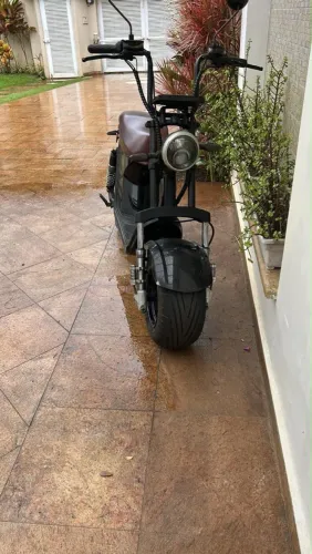 Scooter elétrica 