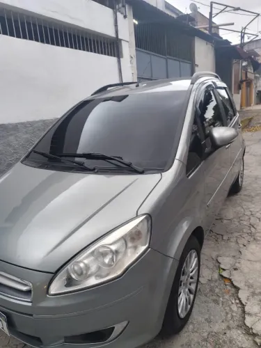 Fiat Idea Attractive 1.4 Fire Flex 8V 5P 2014