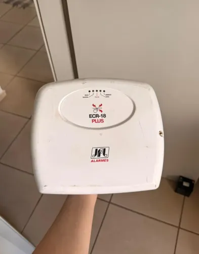 Cerca elétrica JFL ECR-18 PLUS