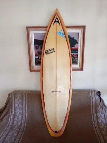 Prancha de surf semi nova