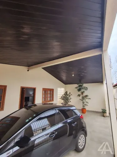 (Vende-se) - Casa com 2 dormitórios, 150 m² por R$ 550.000 - Aponiã - Porto Velho/RO