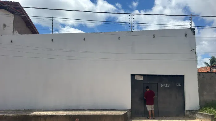GALPÃO PARA LOCAÇÃO - 340m² | EXCELENTE LOCALIZAÇÃO
