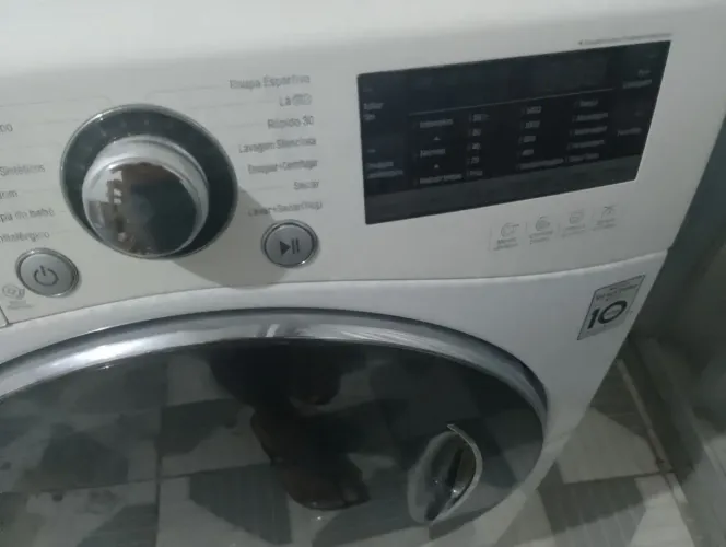 Lava e seca LG entrego 