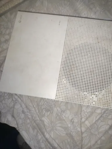 Vendo Xbox one + 360 bloqueado 