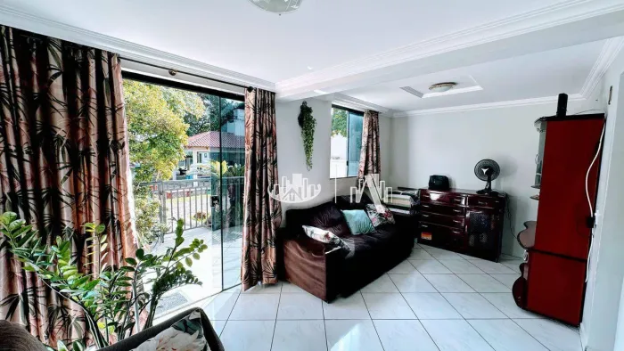Sobrado com 3 Quartos à venda, 58 m² por R$ 219.000 - Condomínio Ilha Bela - Londrina/PR