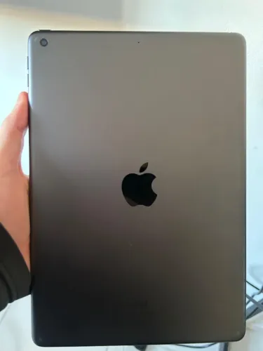 IPAD 7 - 128GB - EM PERFEITO ESTADO