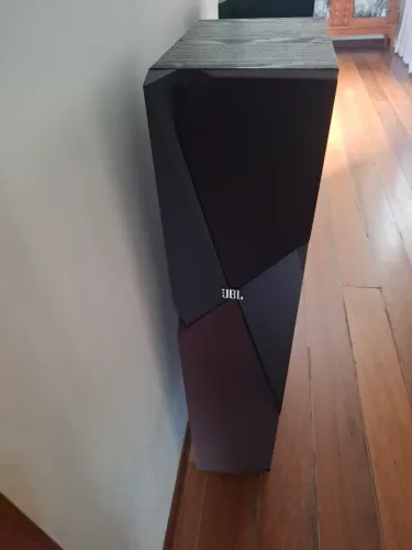 Par de torres Jbl studio 180 