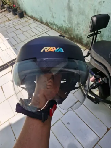 Capacete