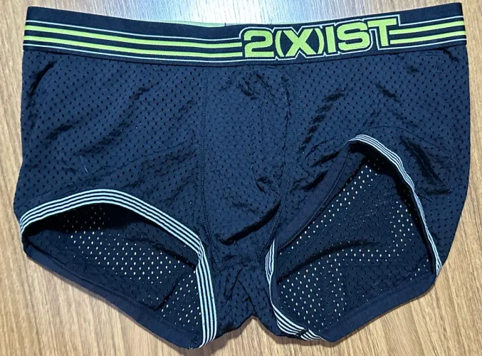 Cueca box masculina 2 (x)ist preta de lycra furadinha tamanho M