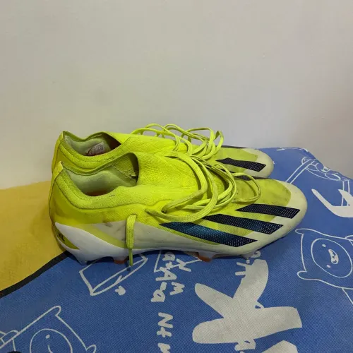 Chuteira Adidas - Trava de Alumínio