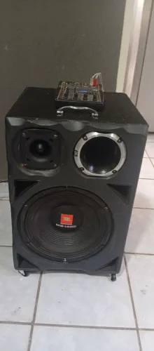 Caixa JBL
