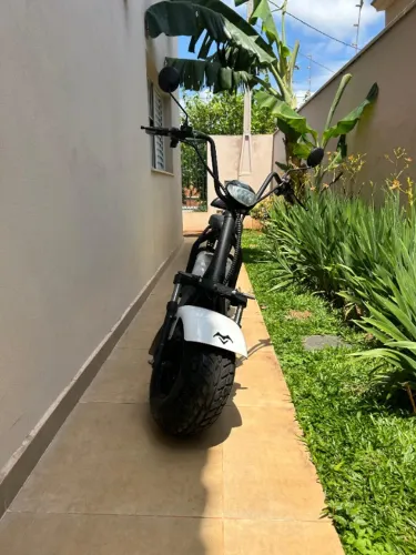 Moto elétrica MUUV Semi Nova. 2022. Pouco uso, bateria OK!