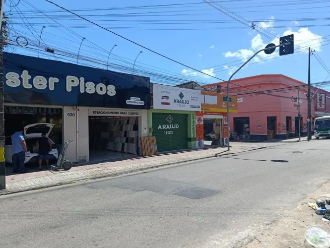 PONTO COMERCIAL PARA LOCAÇÃO NO CENTRO DE FORTALEZA | AV. IMPERADOR | 119,78 M² | ALTO FLU