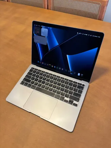 MacBook