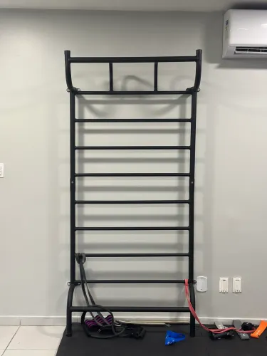 Espaldar de Aço Profissional para Fisioterapia/Pilates/Treino