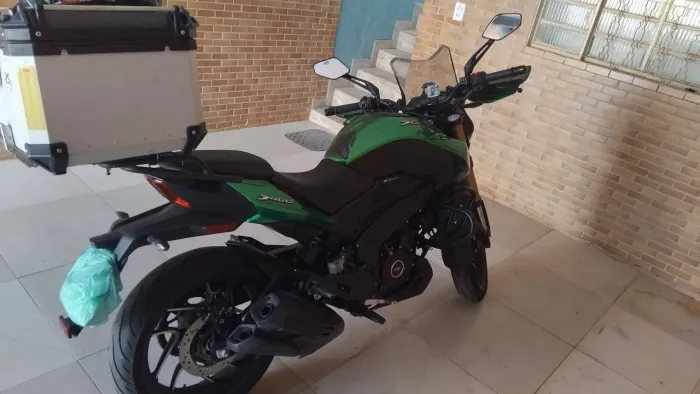BAJAJ DOMINAR 400