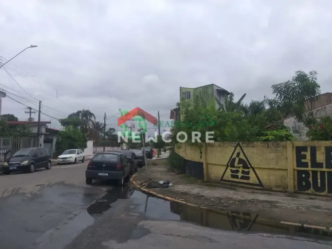 Lote em Rua Maria Tereza da Silva Pedroso - Jardim Ivoty - Itanhaém/SP