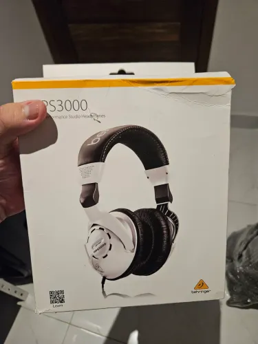 Headphone Behringer HPS3000 para Mixagem e Bateria - Novo Lacrado