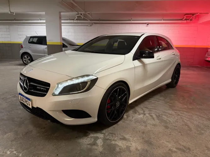 Mercedes-Benz Classe A 200 1.6 TB 16V Urban 156cv Aut. 2013