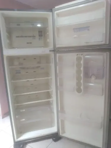 Geladeira Electrolux duplex frost free