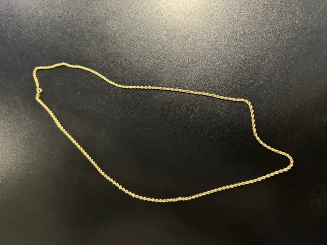 Cordão de ouro 18k modelo torcido 