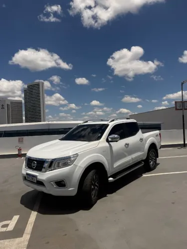 Nissan Frontier LE CD 4X4 2.3 Bi-TB Diesel Aut. 2021