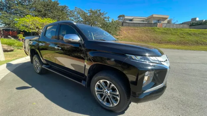 Mitsubishi L200 Triton Sport HPE-S 2.4 CD Dies. AUT 2022