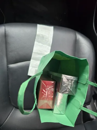 Kit perfumes boticário lacrados com nota fiscal