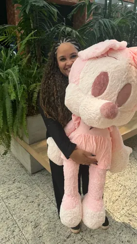 Urso gigante da minie 