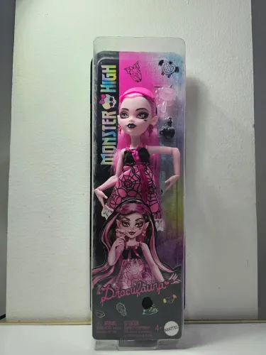 Boneca Monster High Draculaura da linha "Pijamas Monstruosas" Mattel.