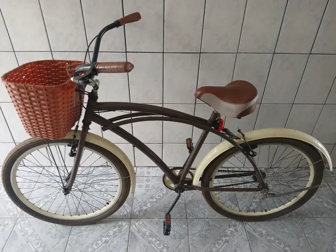 Vendo linda bicicleta retro pouco usada 