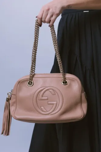 GUCCI SOHO MEDIUM CHAIN SHOULDER BAG