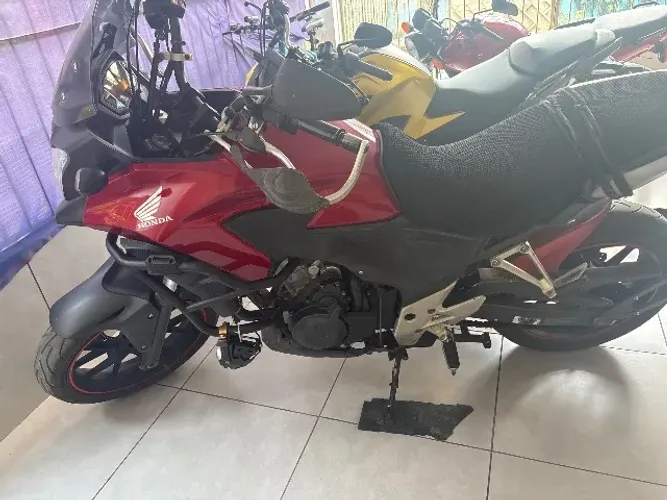 Apenas venda moto Honda CB 500 x super conservada