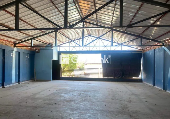 Ponto comercial para aluguel Cândida Câmara 235m² Montes Claros MG