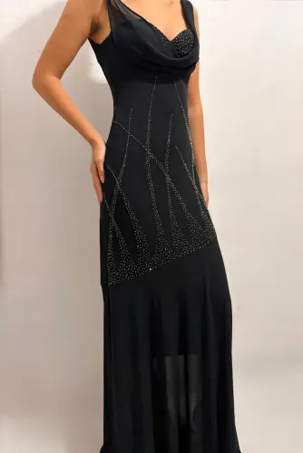 Vestido Vintage, Preto Longo, Nunca Usado, com Pedrarias e Detalhes em Transparência