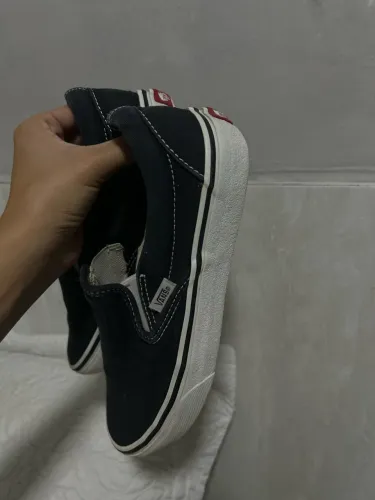 SLIP-ON VANS 