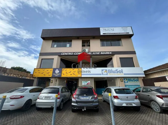 Sala / Conjunto com 40,45m² , para aluguel, no bairro Centro em São José dos Pinhais