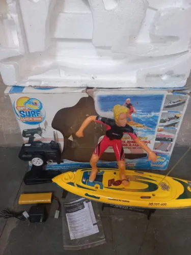Prancha de surf radical com controle no estado lê a descrição