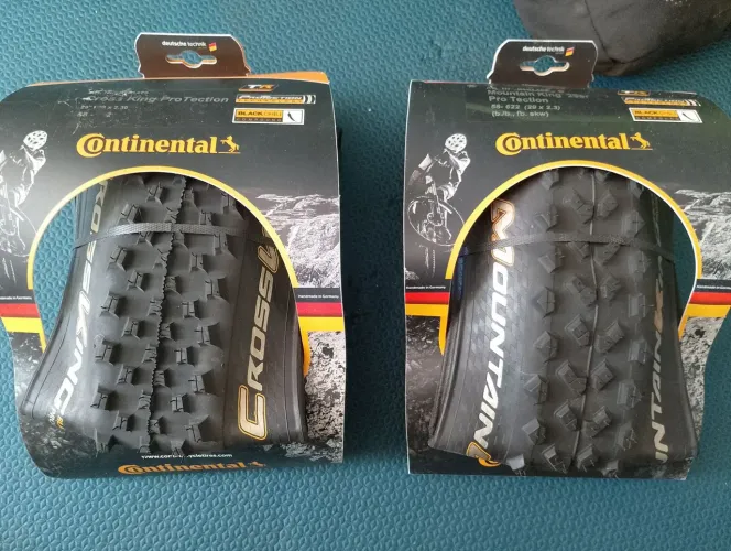 Par de Pneu continental Cross king e mountain king MTB 29x2.30, novos