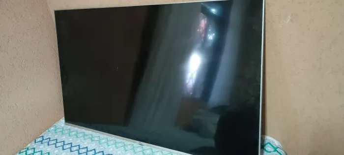 Vendo tv com defeito mas com concerto 