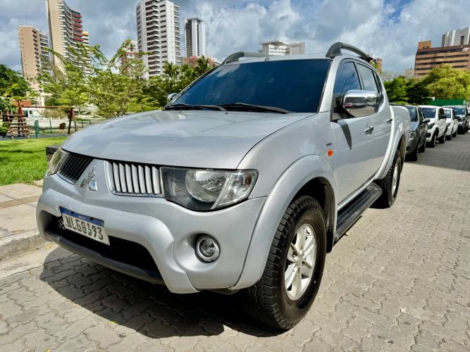 Imagem de Mitsubishi L200 Triton HPE 3.2 CD TB Int.diesel AUT 2009