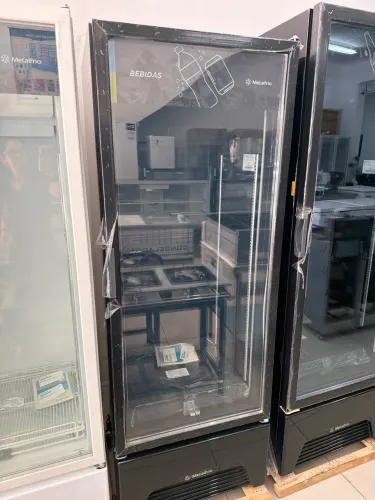Refrigerador 403 litros Metalfrio novo para refrigerantes sucos consultar valor