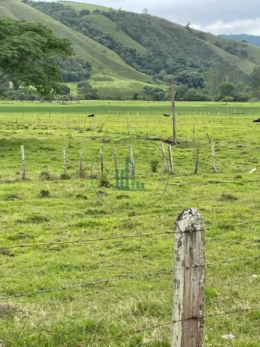 Terreno Comercial em Jardim dos Marianos - Congonhal MG
