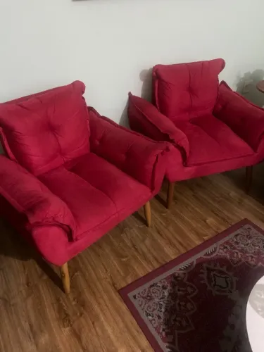Vendo poltronas para sala em estado de novo. Somente as duas por 350,00