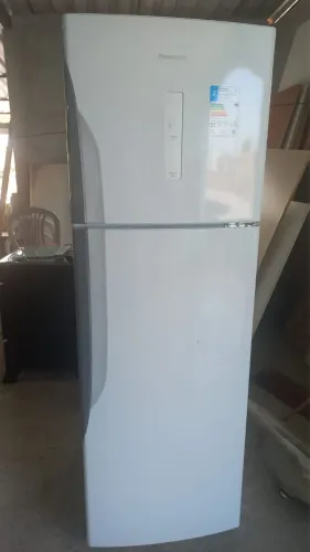 Geladeira Panasonic BT41
