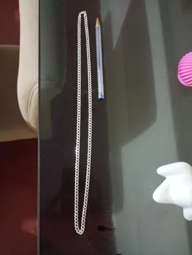 VENDO CORRENTE DE PRATA NOVA