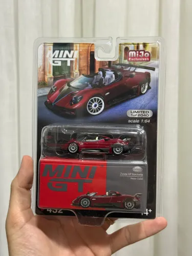 Mini Gt Zonda HP barchetta Rosso Dubai 