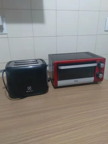 Forninho elétrico e torradeira ! 
